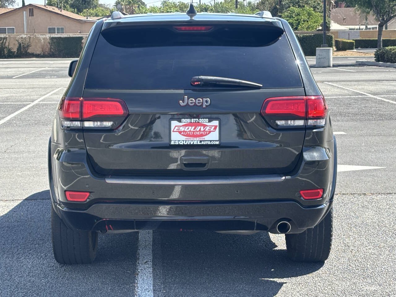 Used 2016 Jeep Grand Cherokee Limited 75th Anniversary RWD image 25