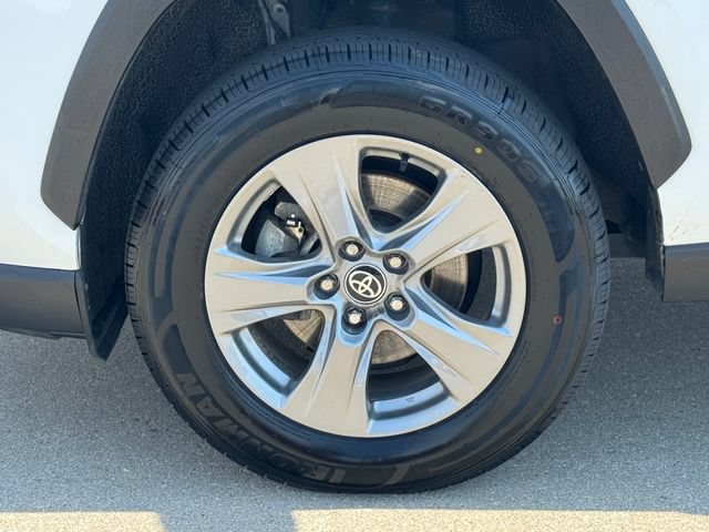 Used 2024 Toyota RAV4 XLE w/ Weather Package AWD/4WD image 7