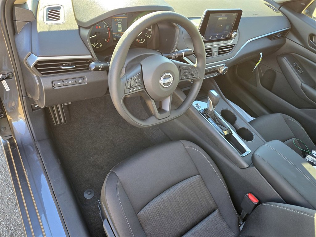 New 2025 Nissan Altima 2.5 S image 10
