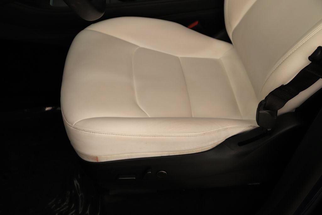 Used 2021 Tesla Model Y Long Range AWD/4WD image 21