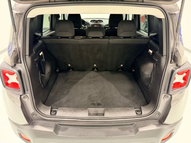 Used 2017 Jeep Renegade Latitude image 25