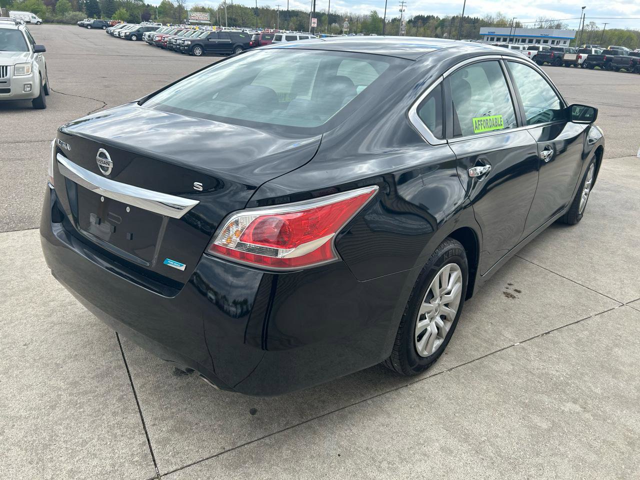 Used 2014 Nissan Altima 2.5 S FWD image 5