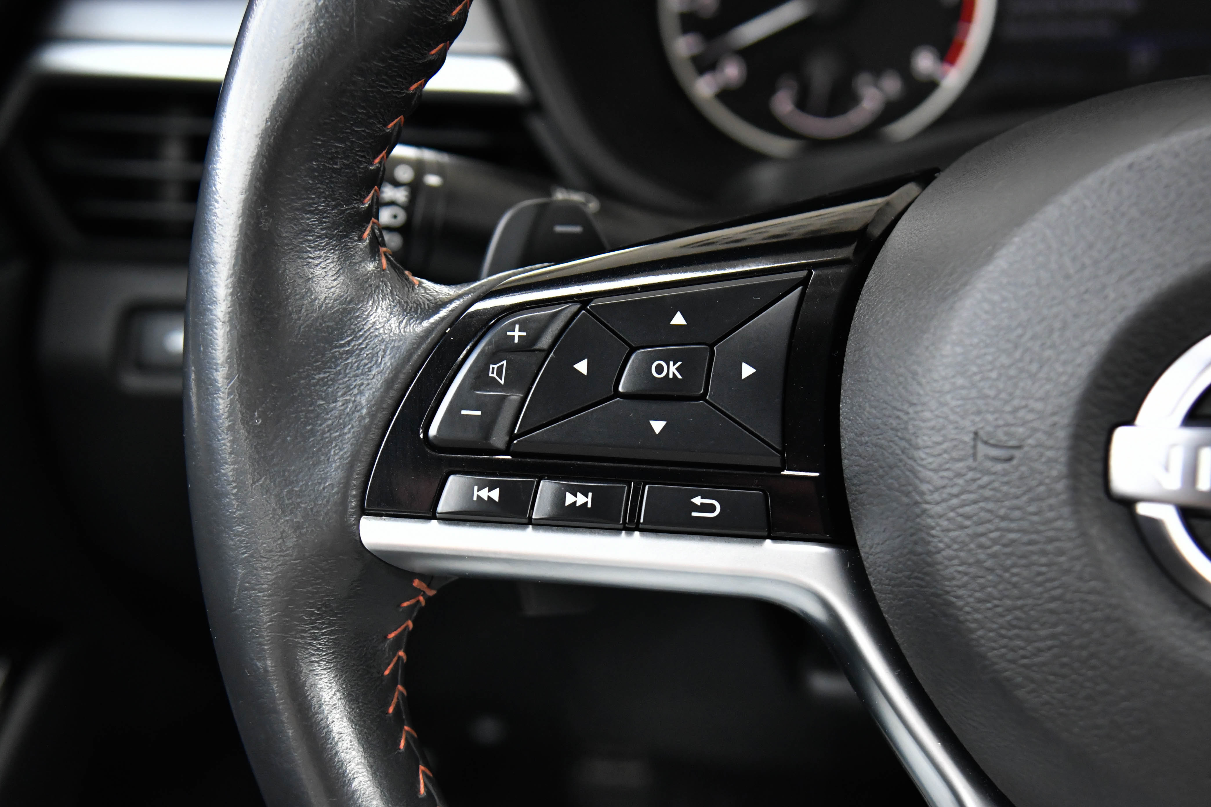 Used 2023 Nissan Altima 2.5 SR image 27