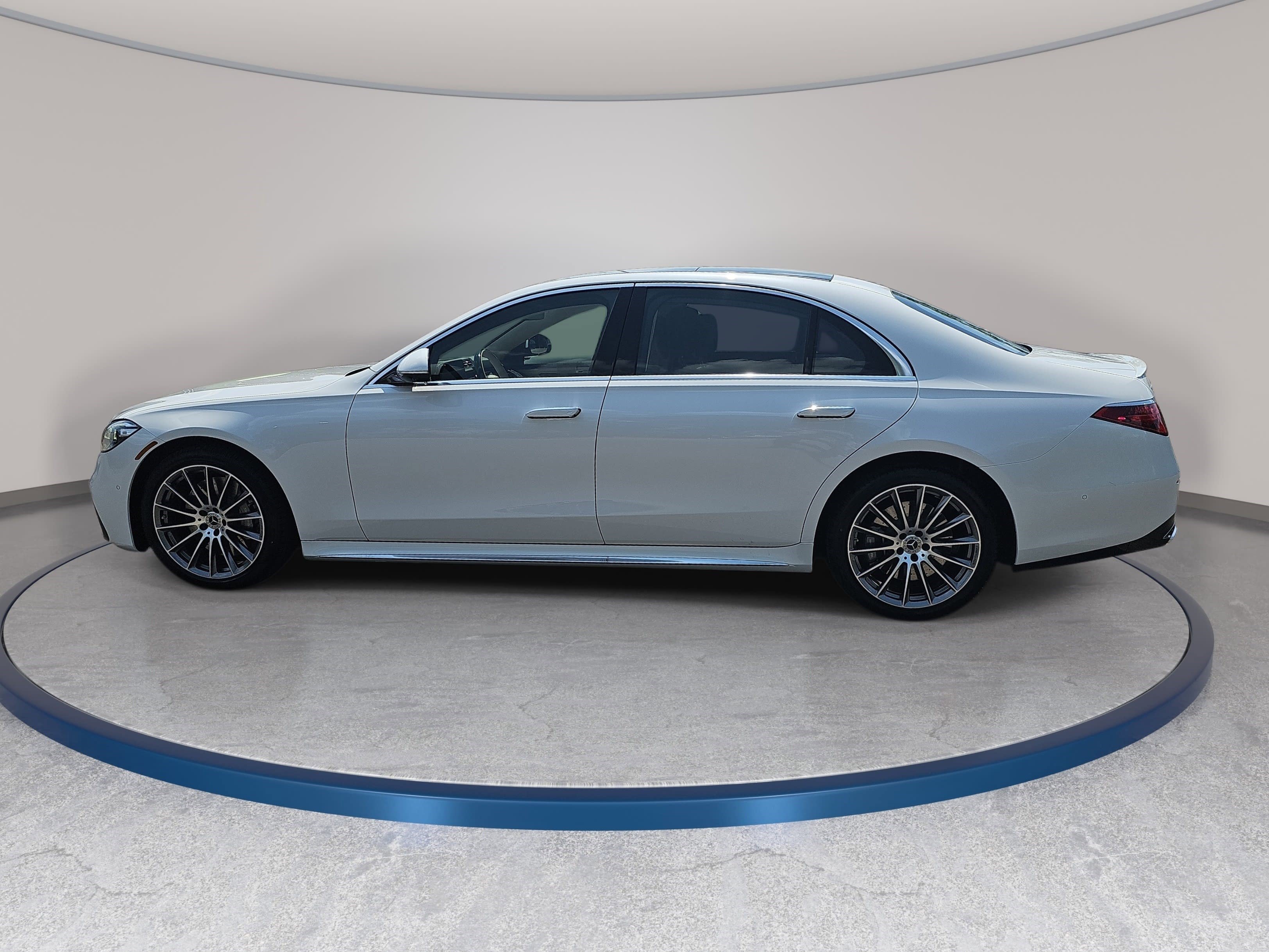 New 2026 Mercedes-Benz S 580 4MATIC Sedan image 8