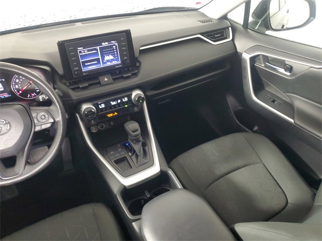 Used 2022 Toyota RAV4 XLE image 17