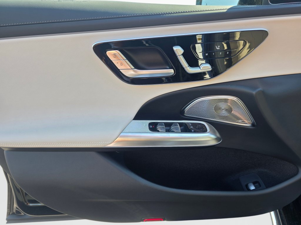 New 2027 Mercedes-Benz E 350 4MATIC Sedan image 32