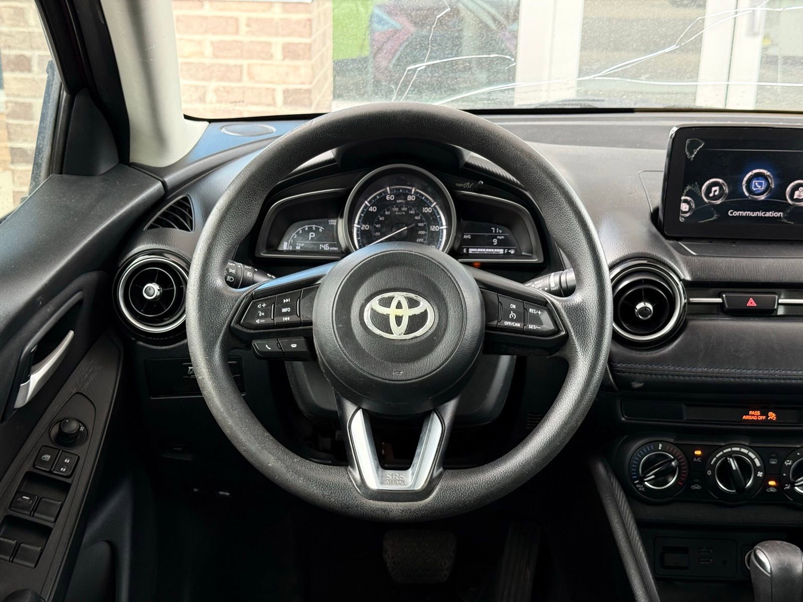 Used 2019 Toyota Yaris LE FWD image 26