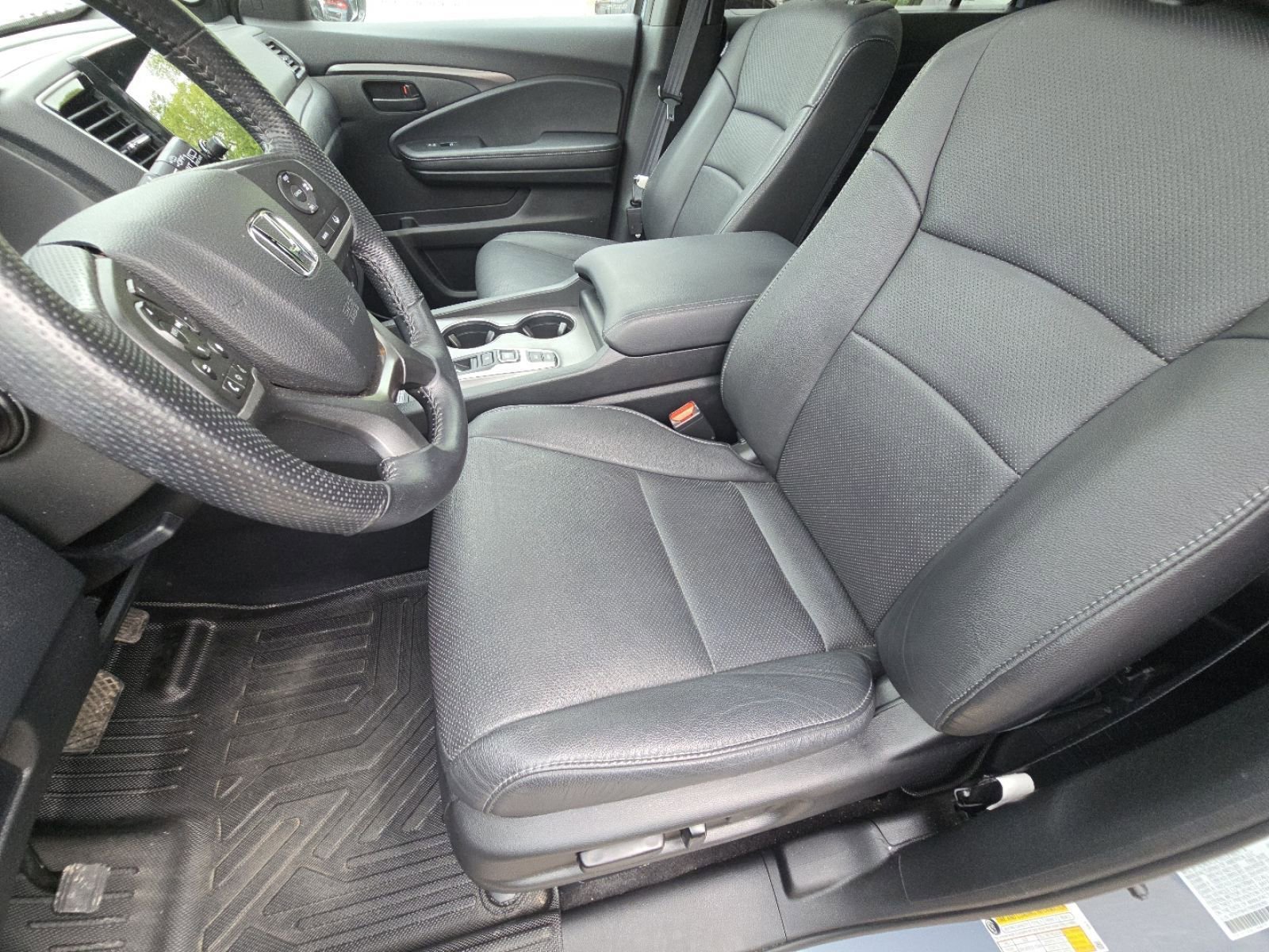 Used 2024 Honda Passport EX-L image 18