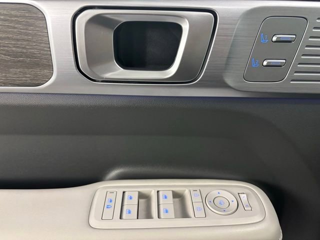 Used 2024 Hyundai Santa Fe Calligraphy image 29