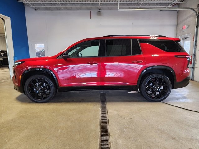 Used 2025 Chevrolet Traverse RS w/ LPO, Floor Liner Package