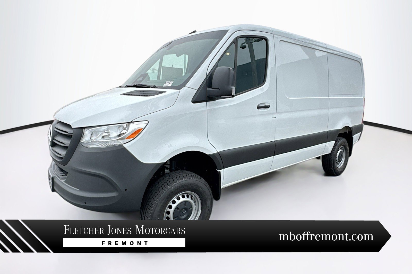 New 2025 Mercedes-Benz Sprinter 2500 image 1