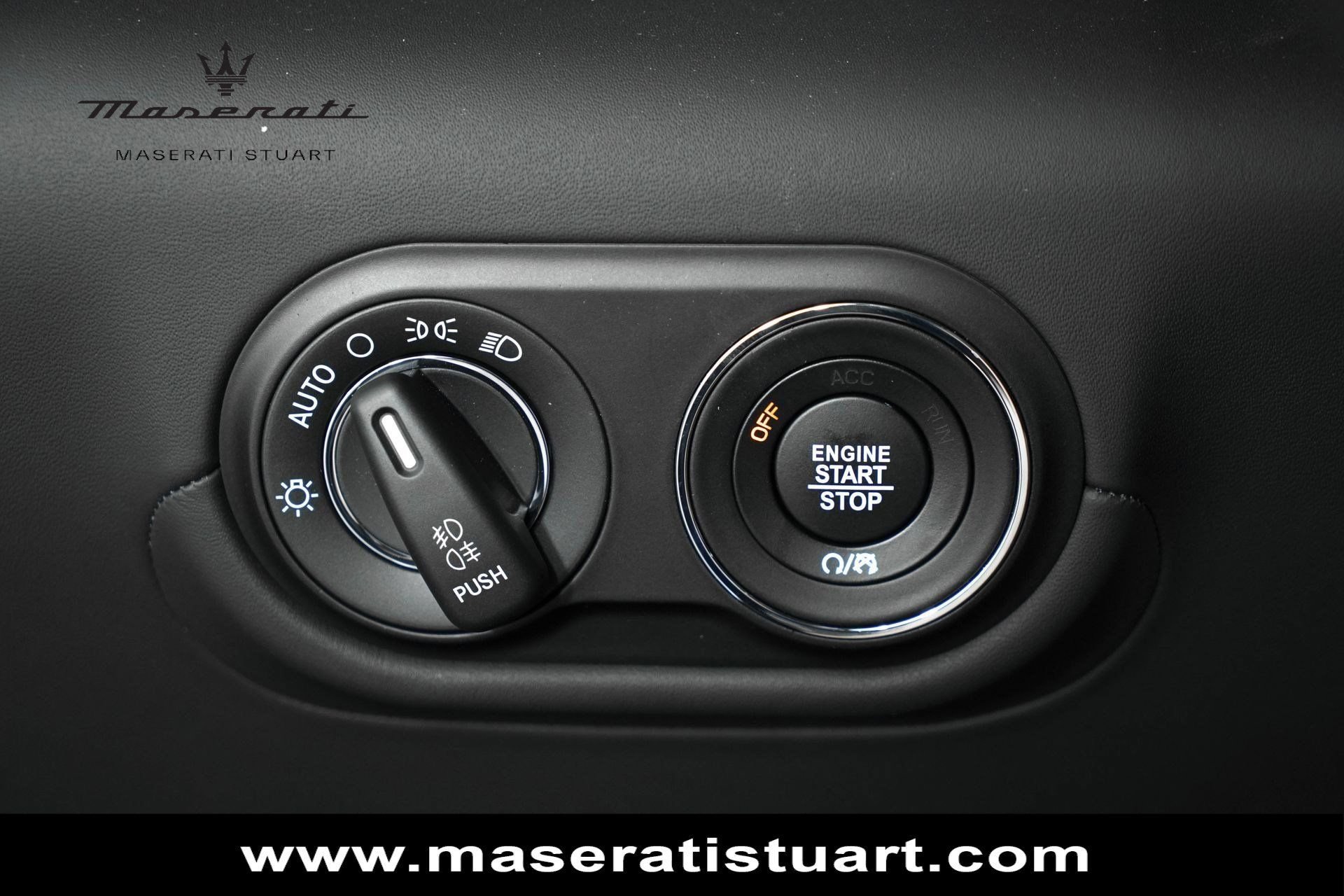 New 2024 Maserati Levante GT Ultima AWD/4WD image 35