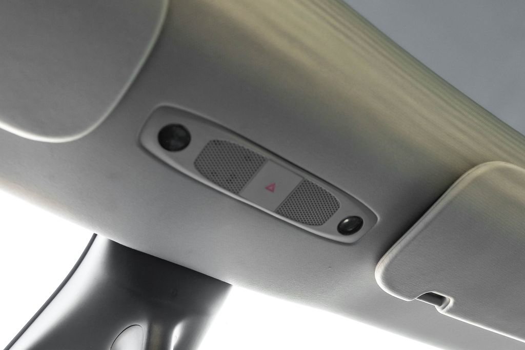 Used 2021 Tesla Model Y 2WD image 33