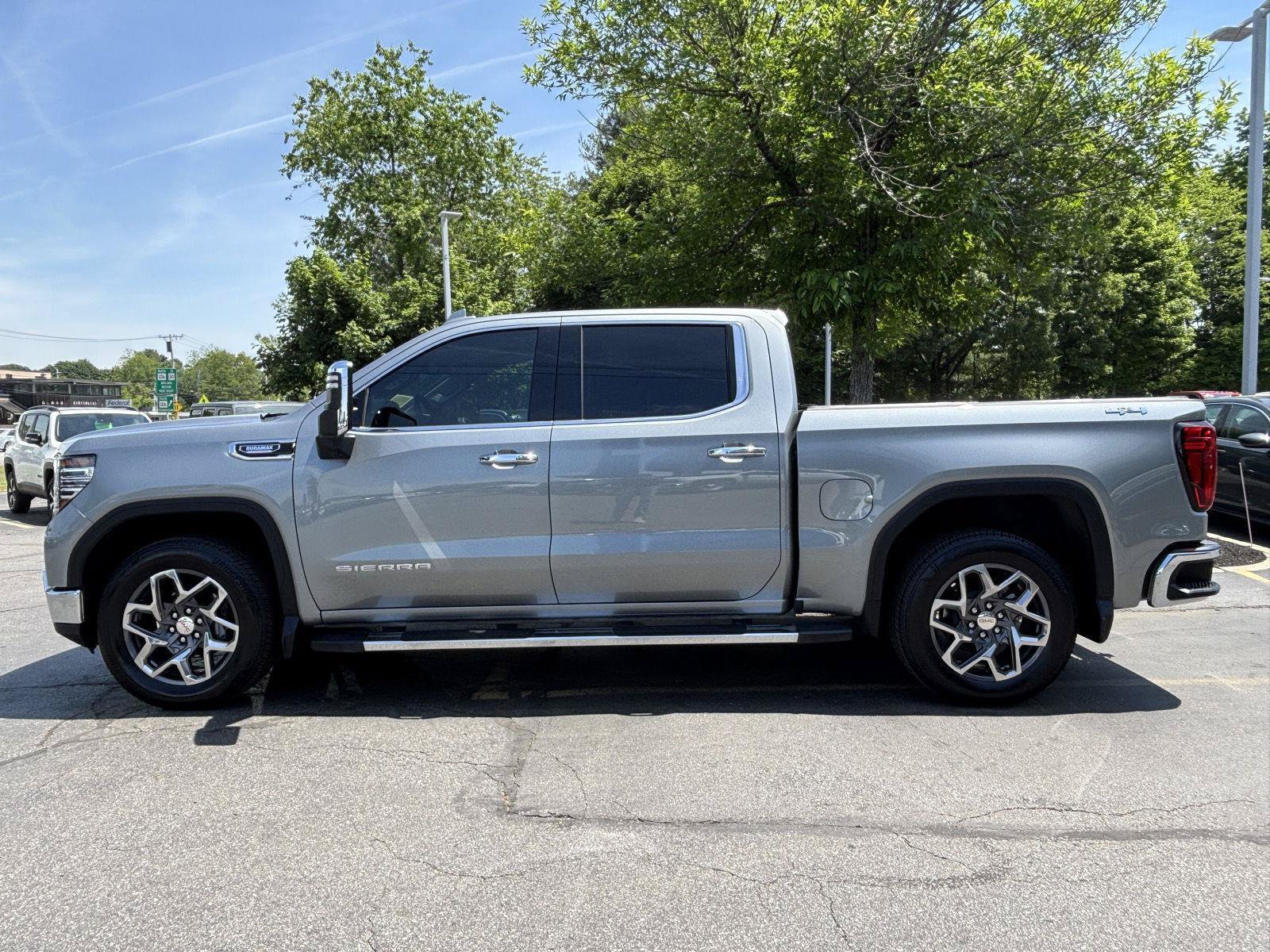 Used 2026 GMC Sierra 1500 SLT w/ SLT Premium Plus Package AWD/4WD image 7