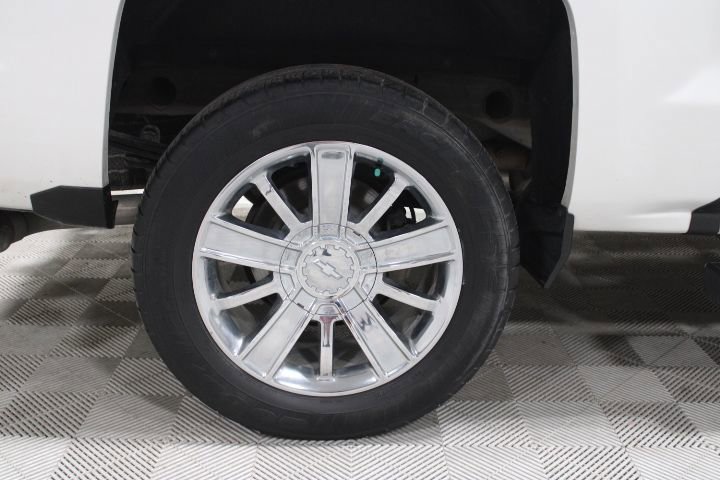 Used 2018 Chevrolet Silverado 1500 High Country AWD/4WD image 45