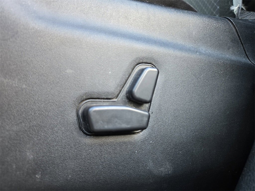 Used 2021 Jeep Grand Cherokee Laredo image 13