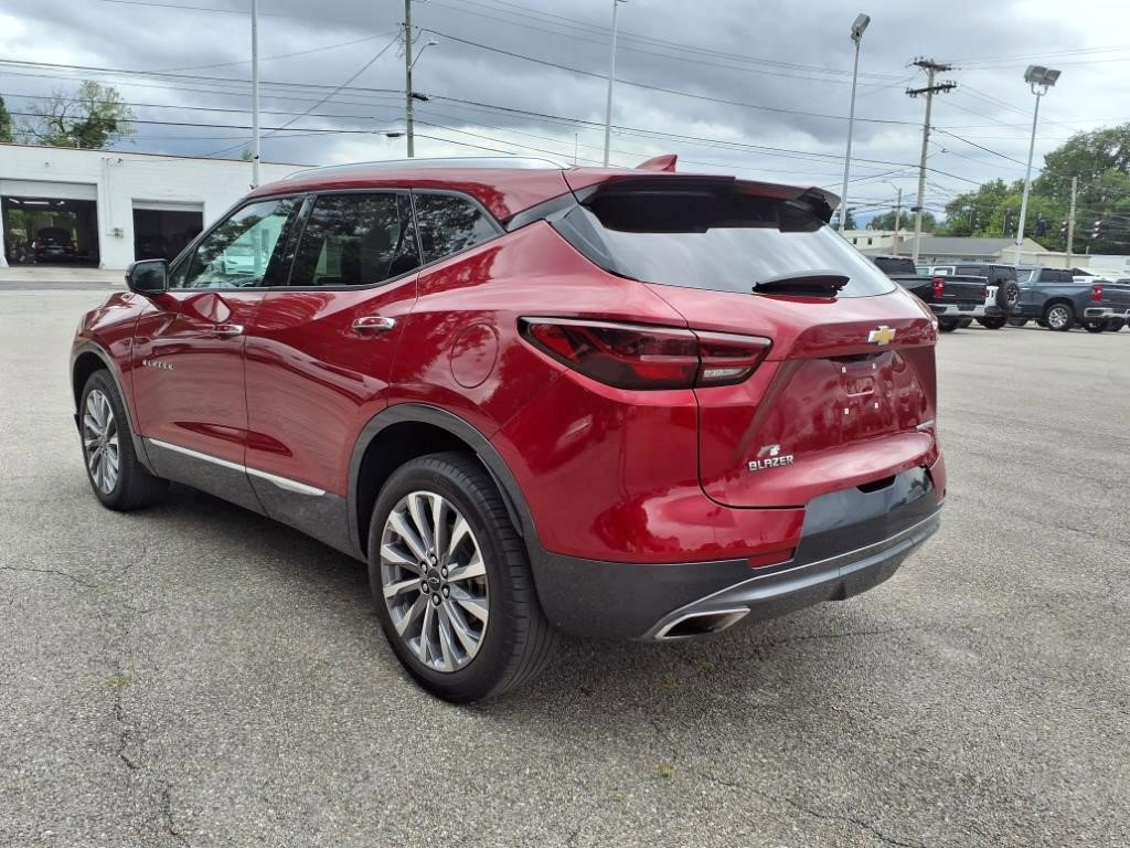 Certified 2023 Chevrolet Blazer Premier w/ Driver Confidence II Package image 5