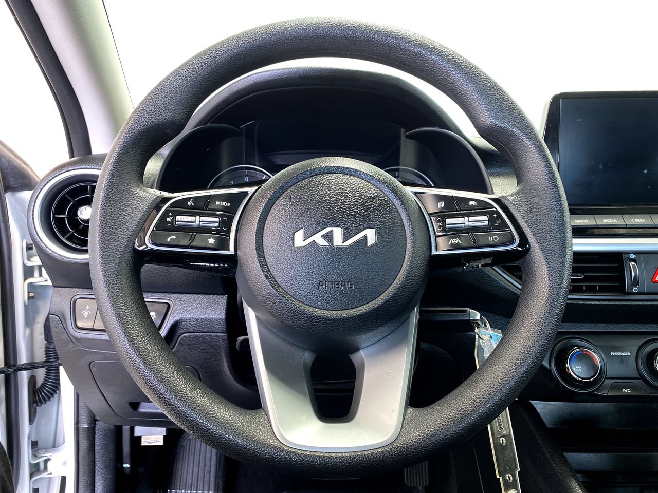 Certified 2024 Kia Forte LX FWD image 21