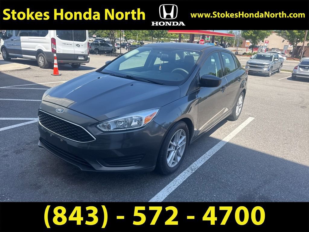 Used 2018 Ford Focus SE image 3