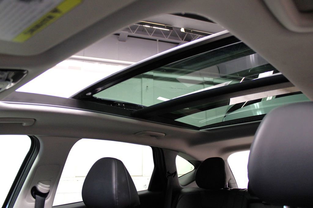 Used 2022 Hyundai Tucson Limited image 29