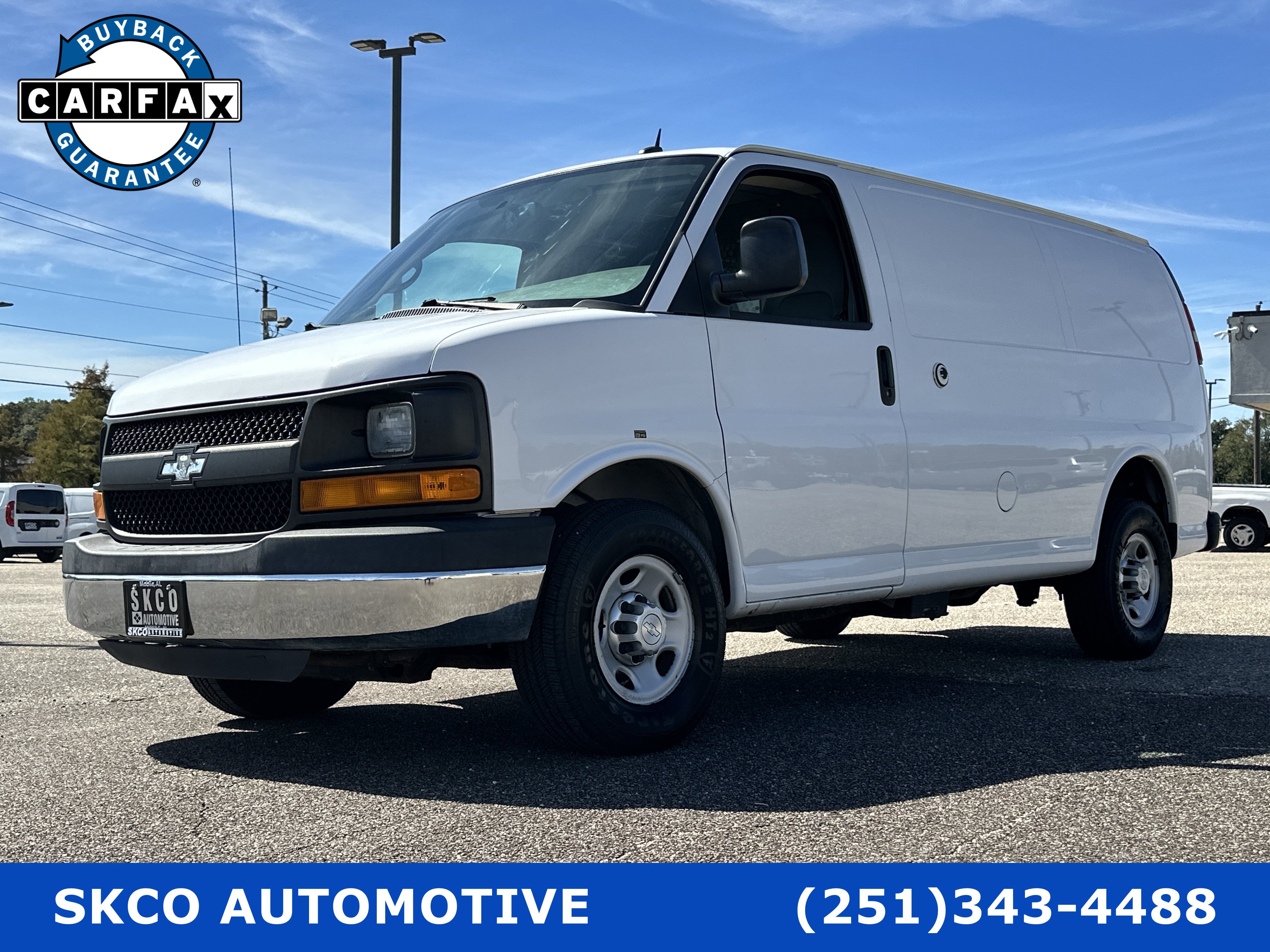 Used 2015 Chevrolet Express 2500 image 1