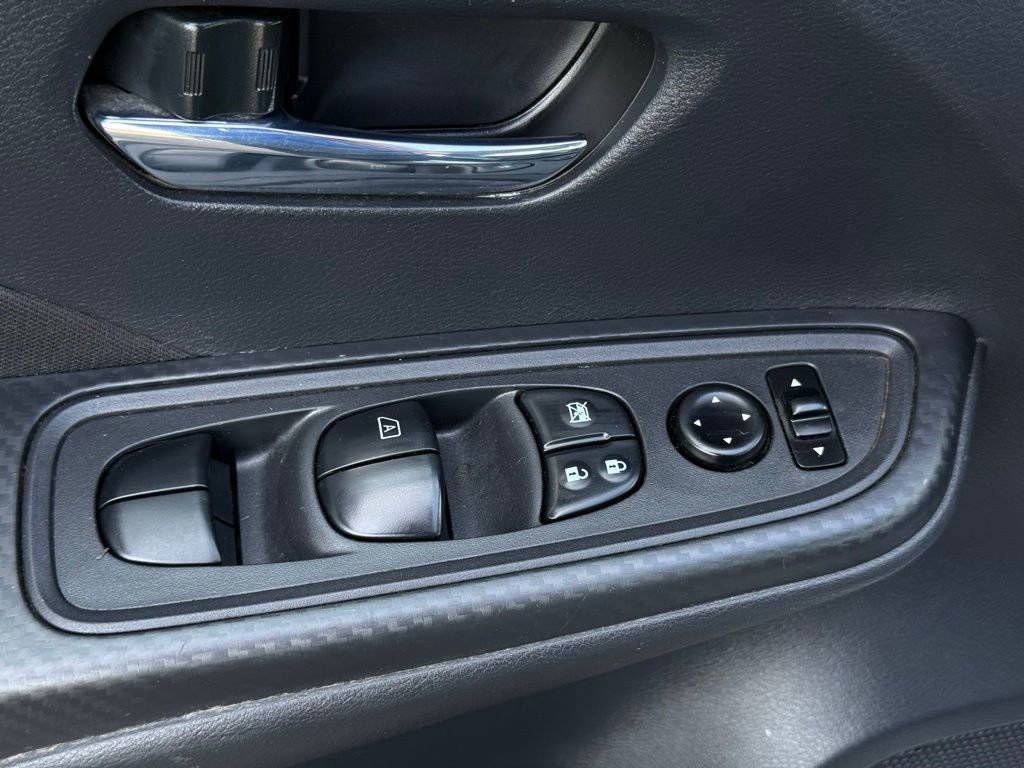 Used 2021 Nissan Versa SV image 20