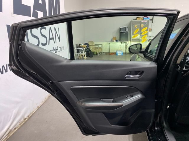 Used 2022 Nissan Altima 2.5 SR w/ Midnight Edition Package AWD/4WD image 23