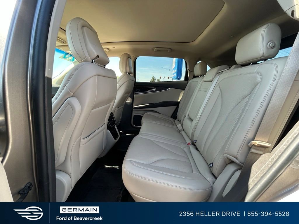 Used 2020 Lincoln Nautilus Reserve w/ Equipment Group 201A image 28