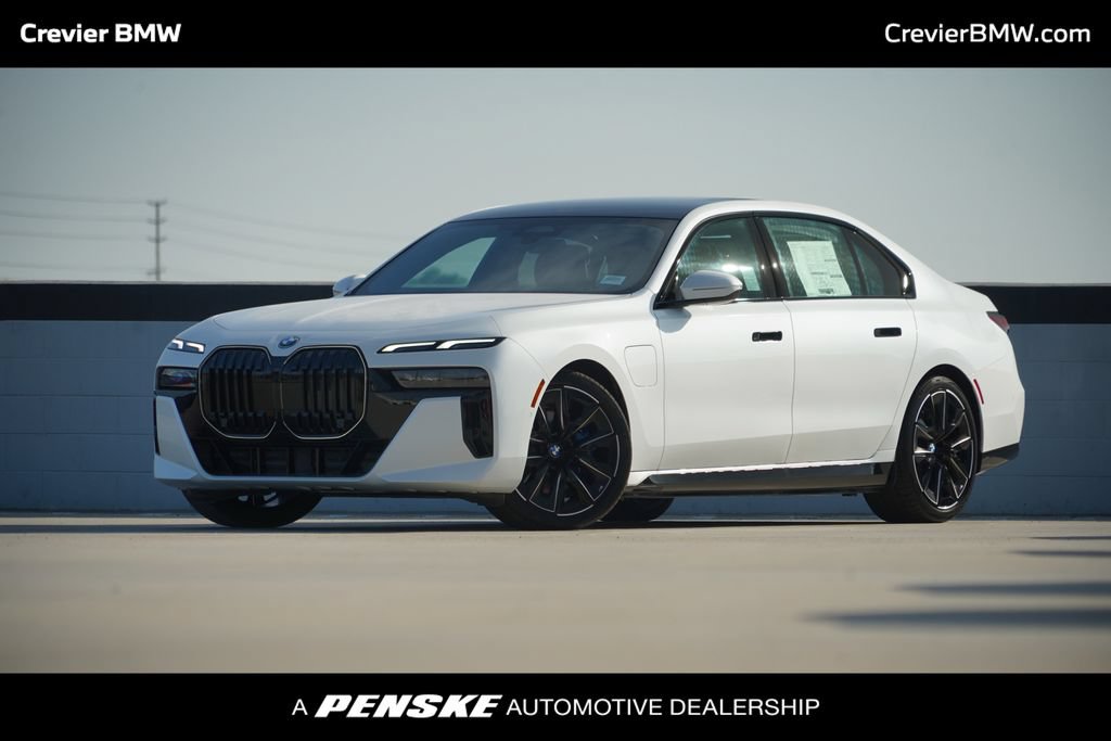 New 2026 BMW 750e xDrive w/ Premium Package