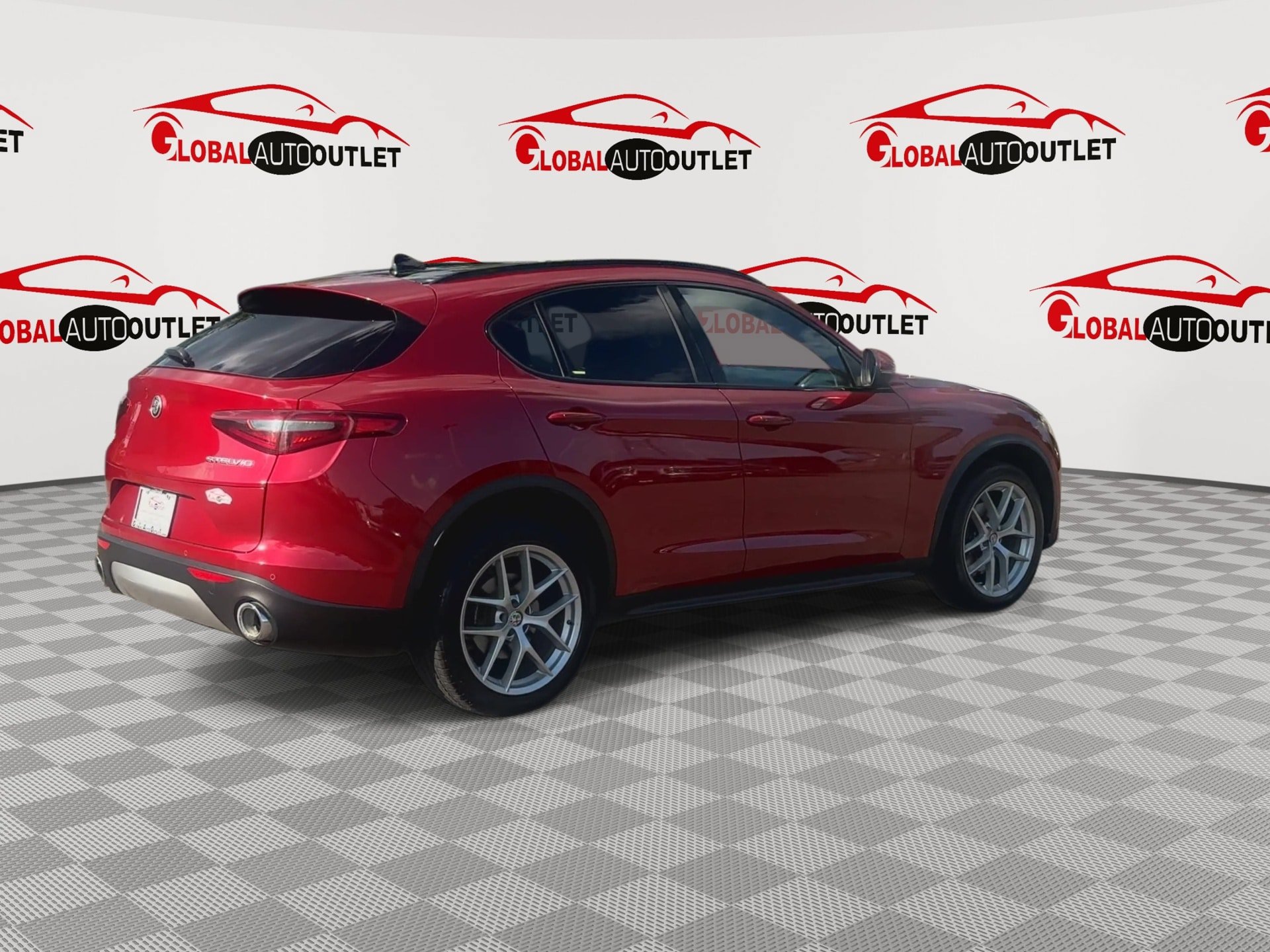 Used 2018 Alfa Romeo Stelvio Ti Sport AWD/4WD image 8