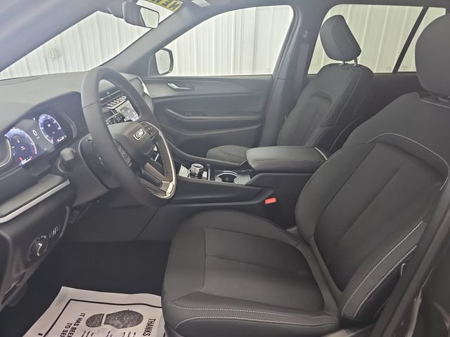 New 2026 Jeep Grand Cherokee Laredo X AWD/4WD image 9