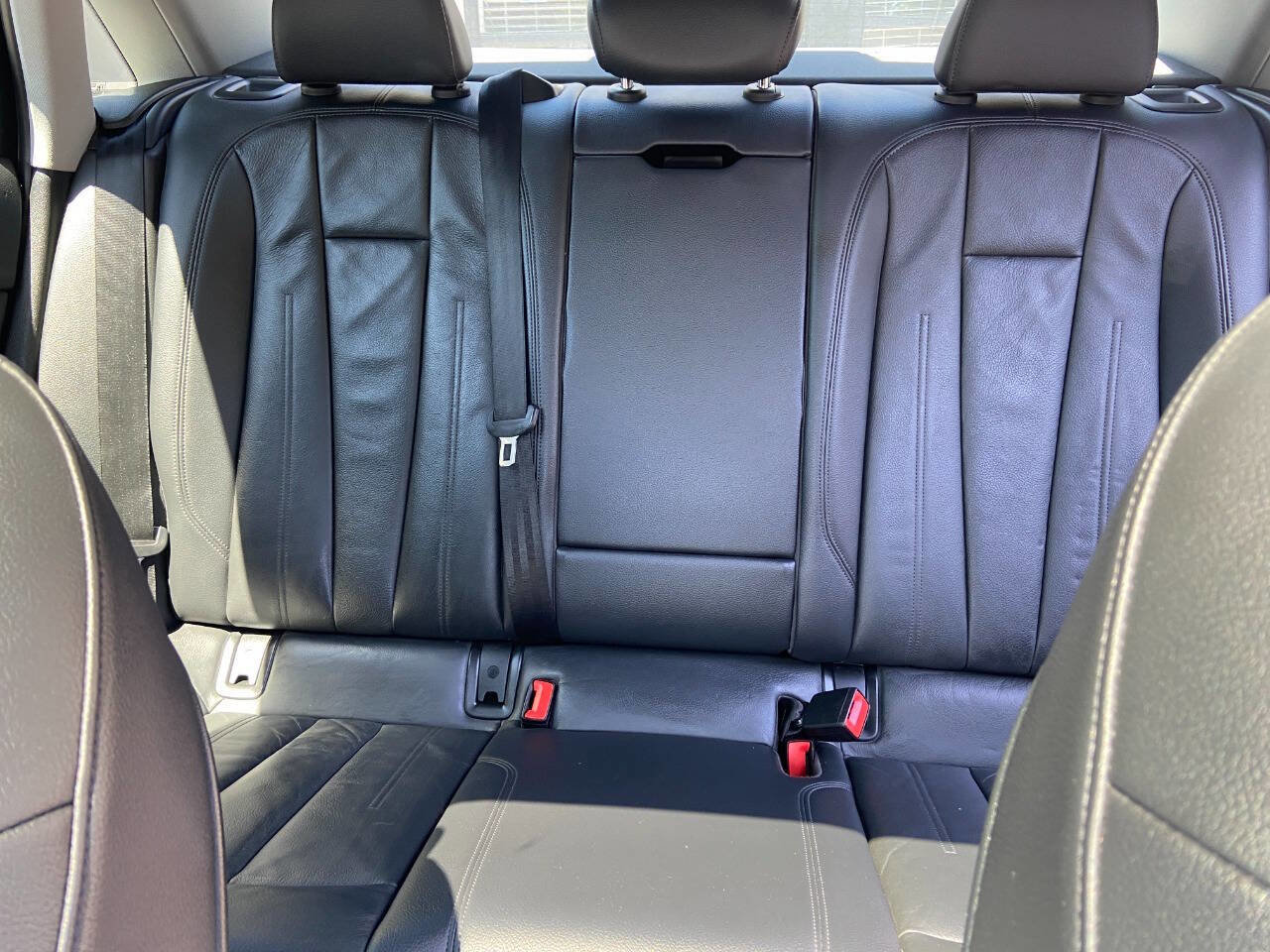 Used 2018 Audi A4 2.0T Ultra Premium w/ Convenience Package FWD image 18