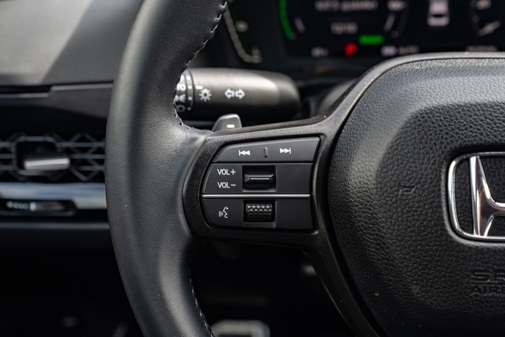 Used 2023 Honda Accord Sport image 14