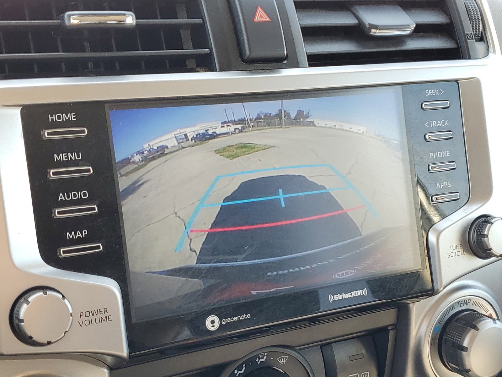 Used 2020 Toyota 4Runner SR5 AWD/4WD image 20
