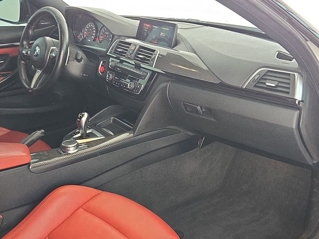 Used 2018 BMW M4 Coupe RWD image 31