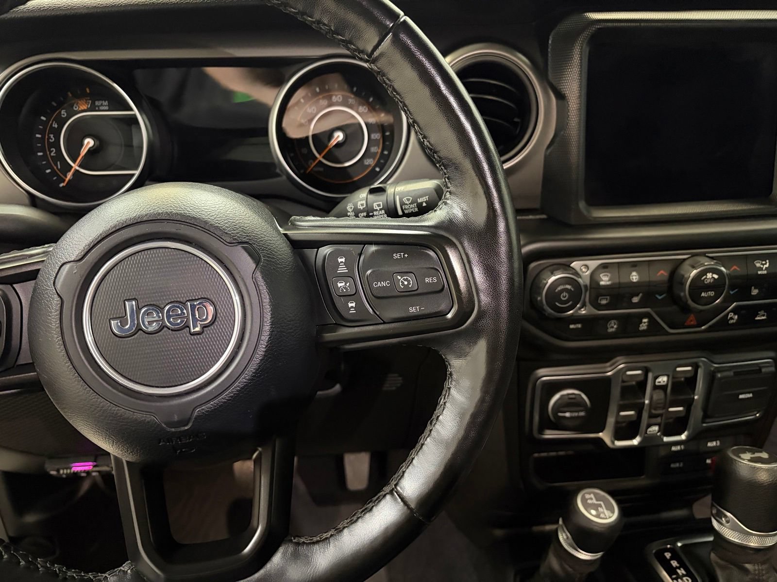 Used 2021 Jeep Wrangler Unlimited Sport AWD/4WD image 15
