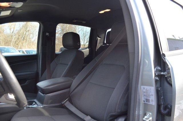 Used 2024 Chevrolet Colorado LT w/ LT Convenience Package II AWD/4WD image 18