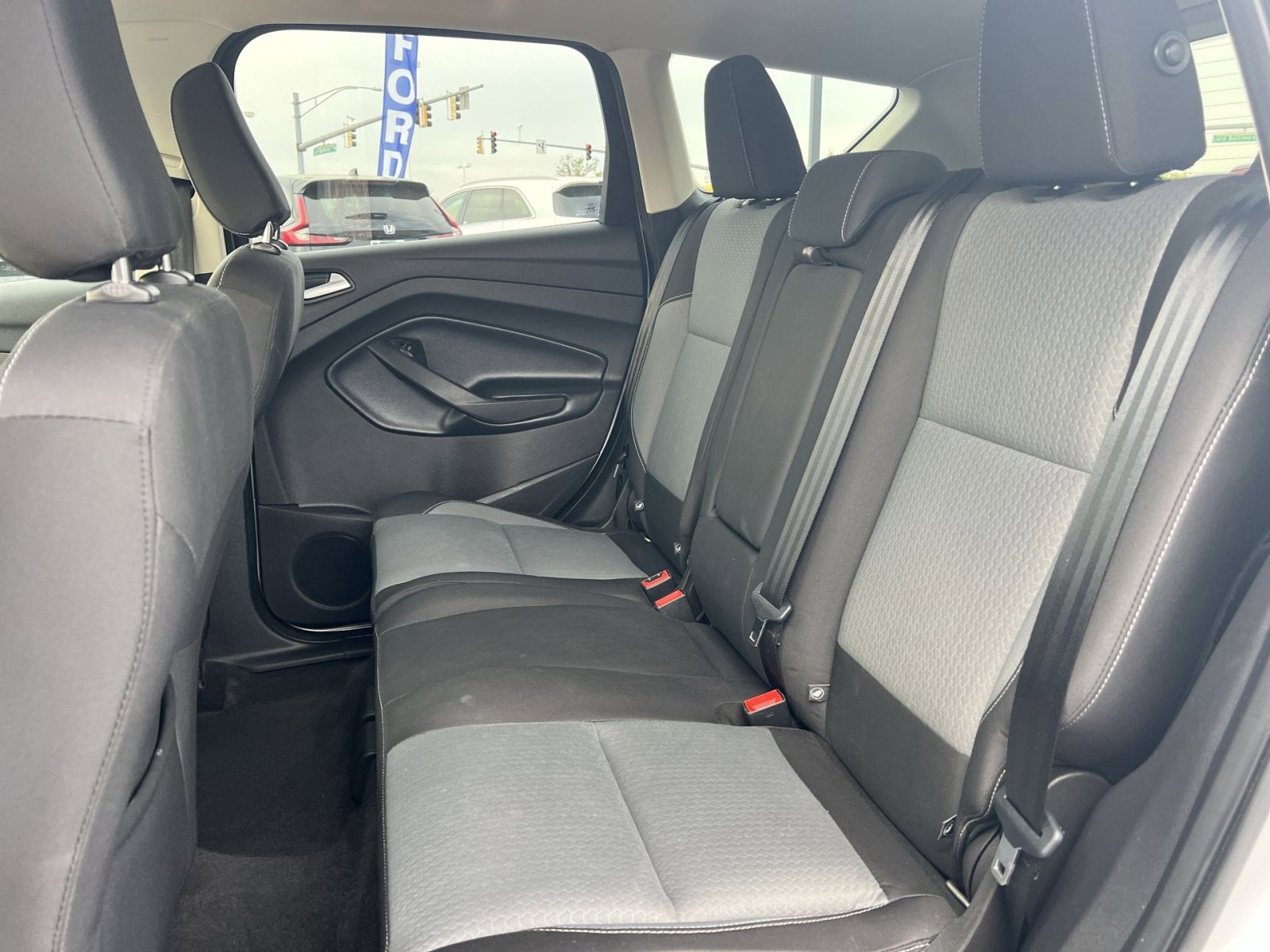 Used 2019 Ford Escape SE image 20
