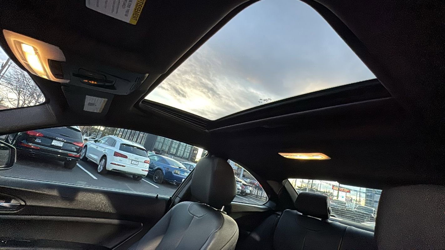 Used 2018 BMW 230i xDrive Coupe image 12