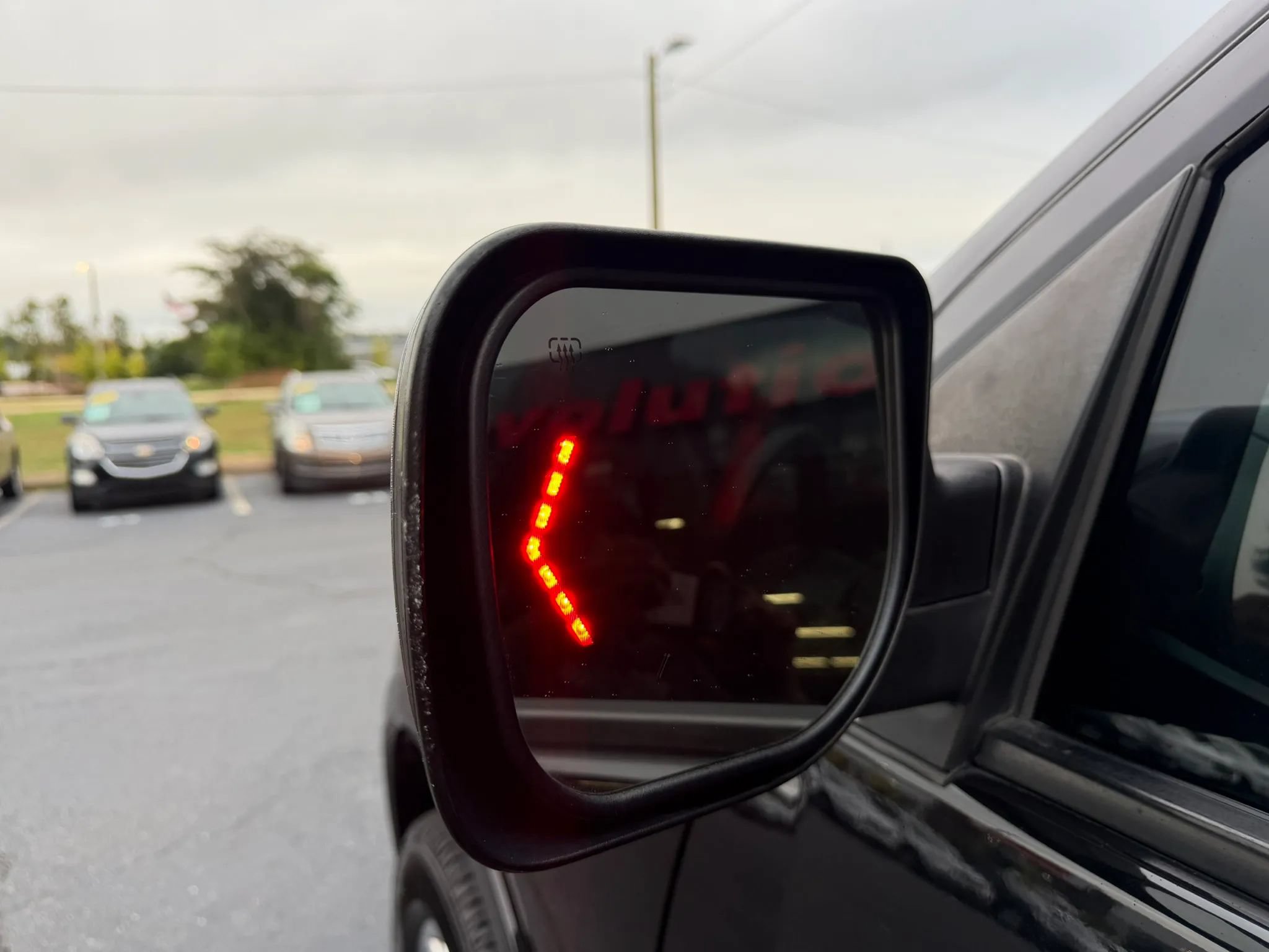 Used 2013 Nissan Armada Platinum AWD/4WD image 34