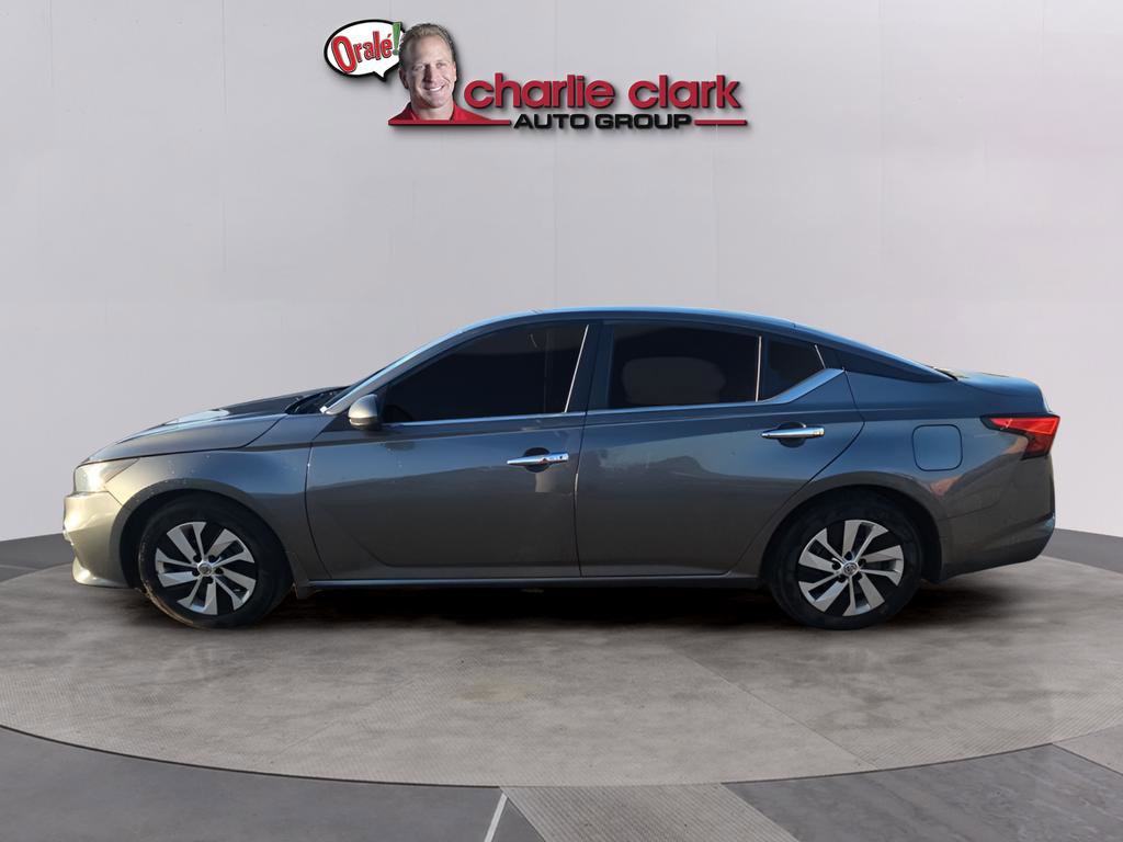 Used 2022 Nissan Altima 2.5 S image 3