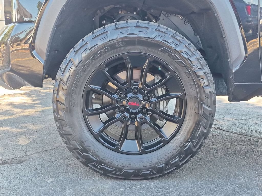 Used 2023 Toyota Tundra Limited w/ TRD Off-Road Package AWD/4WD image 11