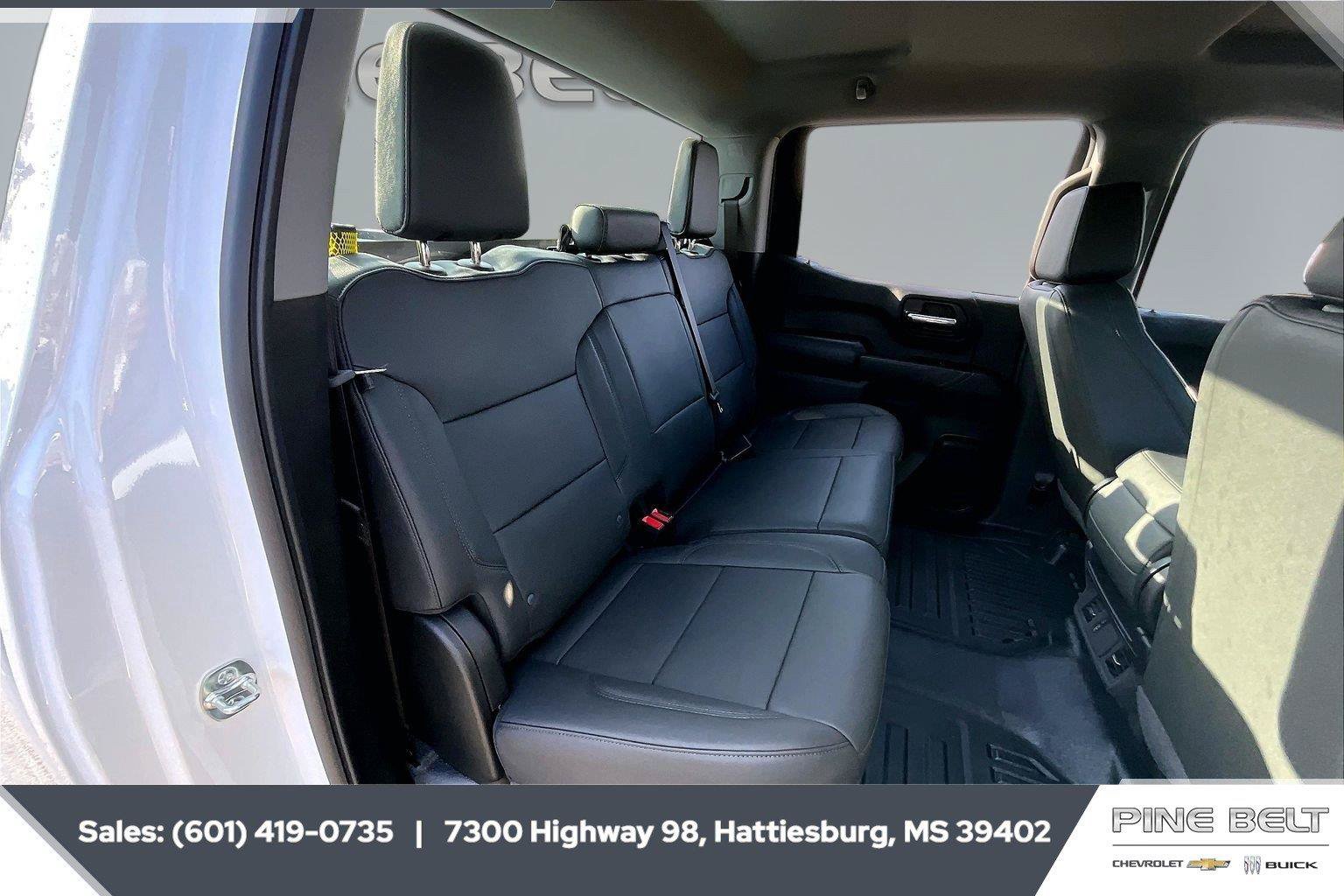 New 2026 Chevrolet Silverado 1500 W/T w/ Z71 Off-Road Package AWD/4WD image 21