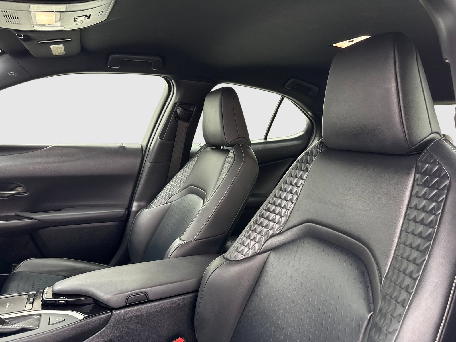 Used 2020 Lexus UX 200 w/ Accessory Package FWD image 15
