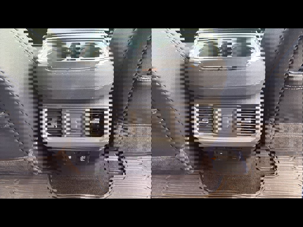 Used 2022 Ford F150 Lariat image 22