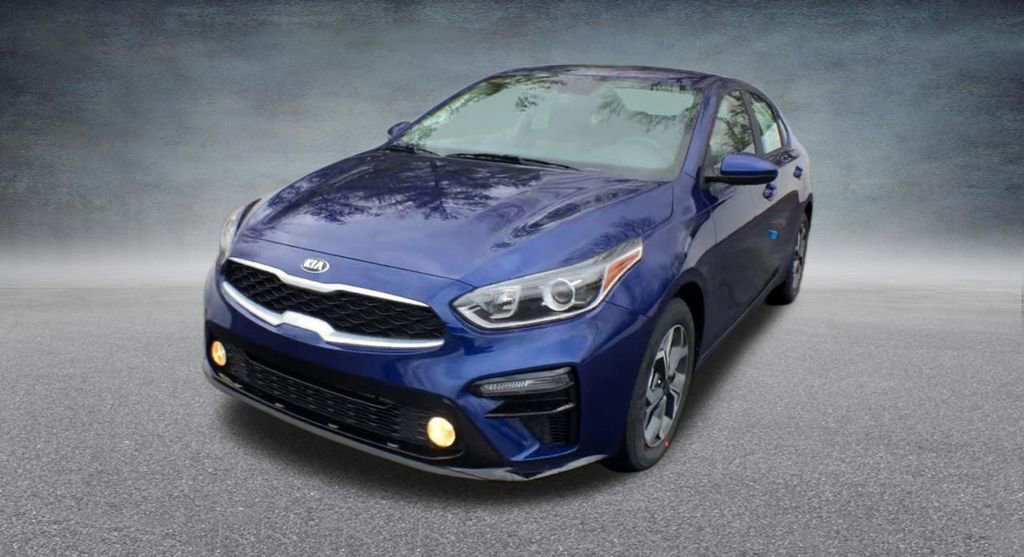 Used 2021 Kia Forte LXS FWD image 7