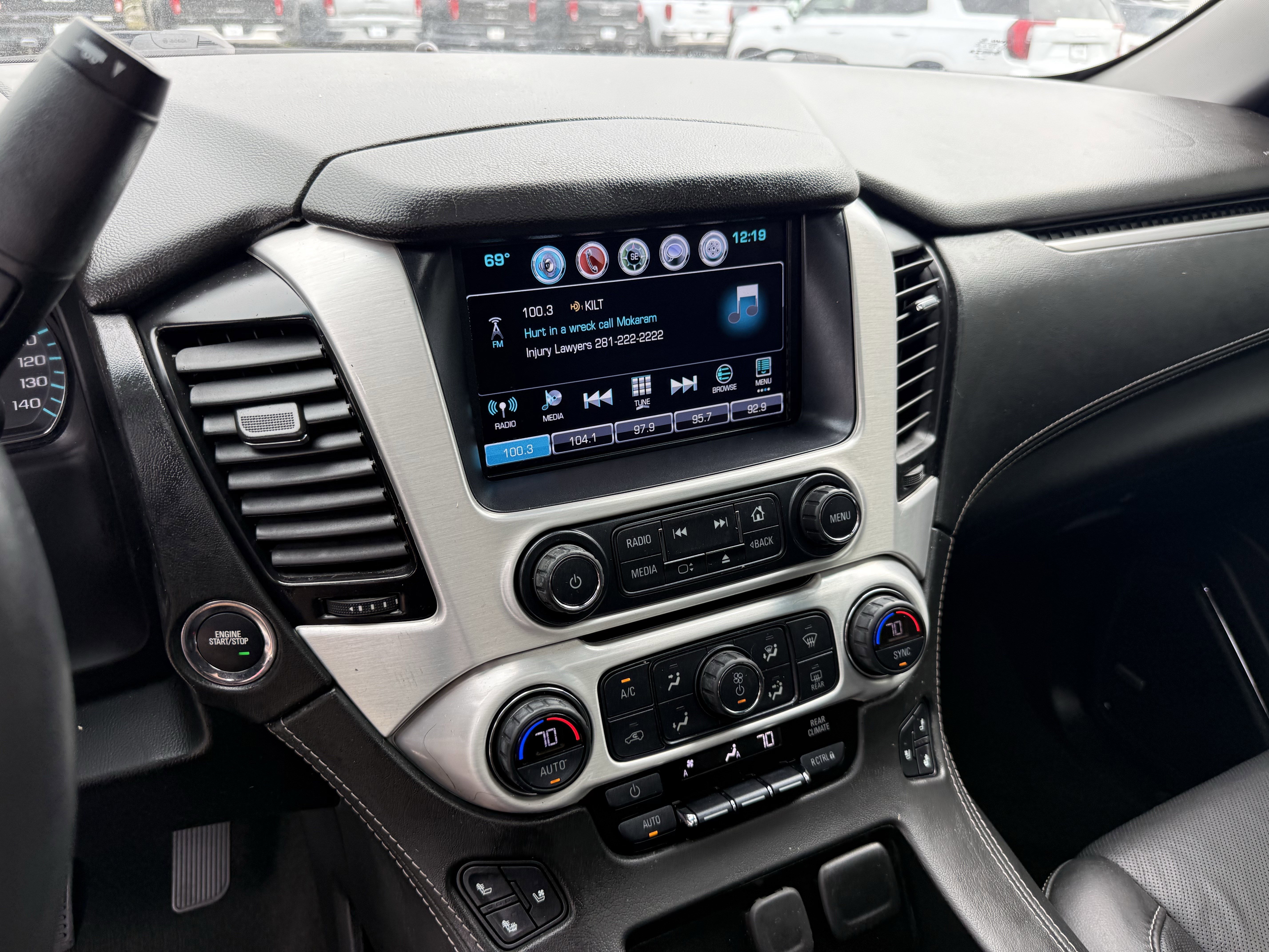 Used 2018 GMC Yukon SLT w/ Premium Edition image 19