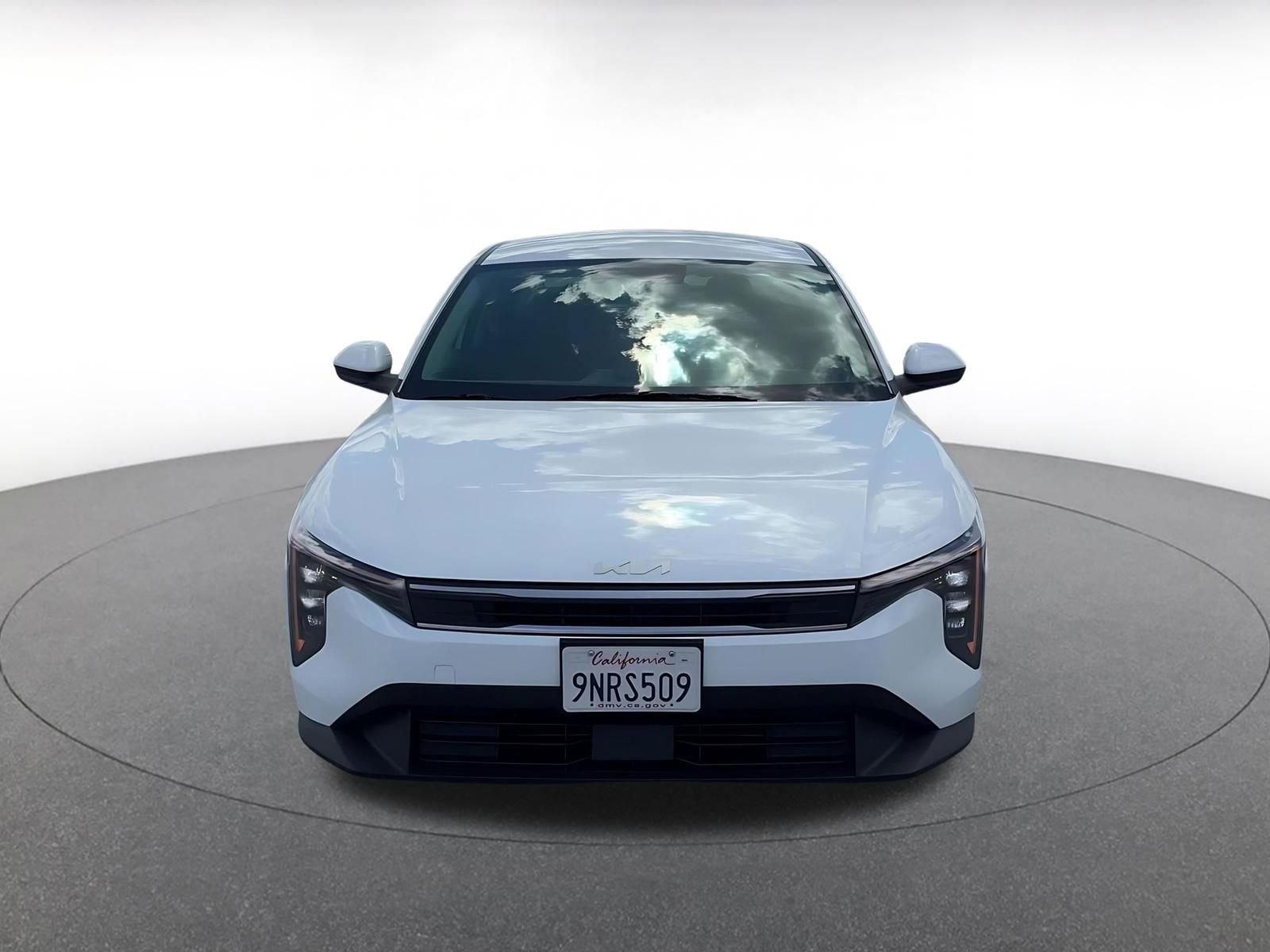 Used 2025 Kia K4 LXS FWD image 4