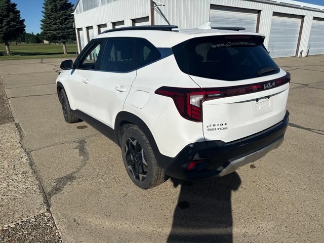 Used 2024 Kia Seltos EX AWD/4WD image 9