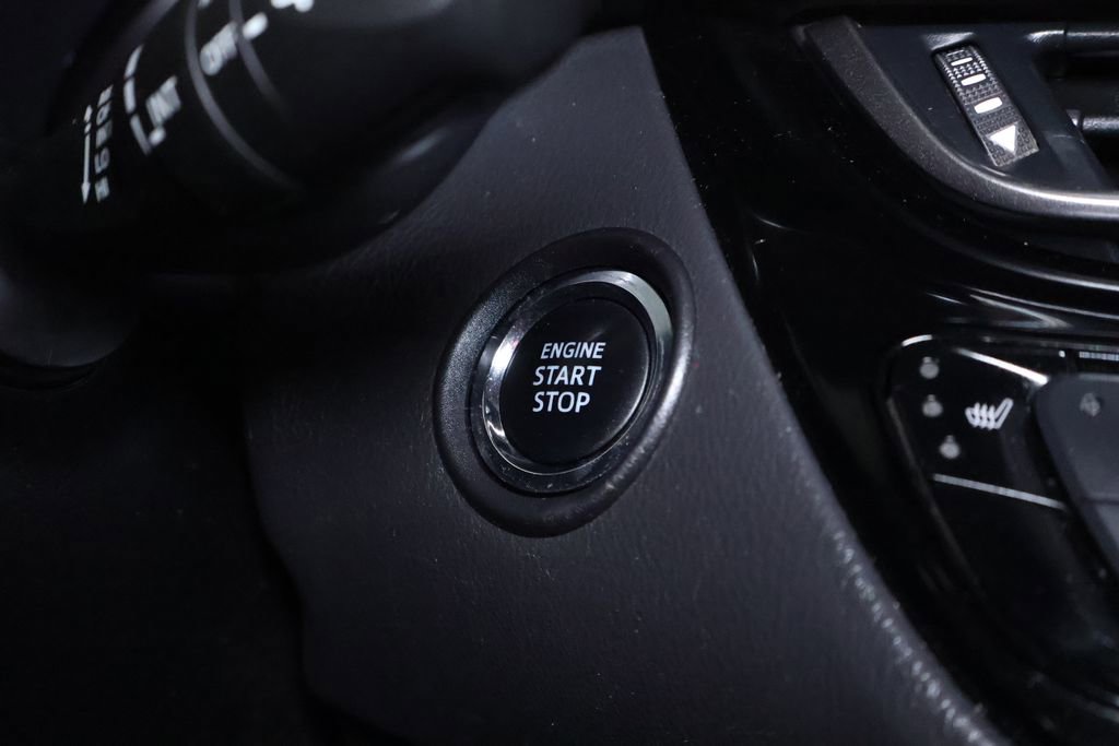 Used 2021 Toyota C-HR Limited image 25